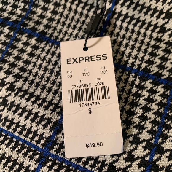 Express Pattern Mini Skirts - Picture 9 of 11